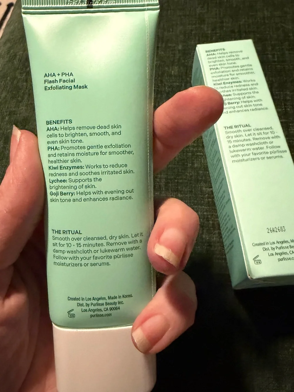 purlisse Flash Facial Exfoliating Mask with AHA,PHA and kiwi enzymes